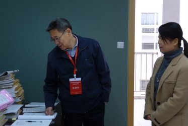 充分肯定了学校本科教育教学成绩