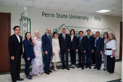 扎实做好我校与俄罗斯彼尔姆国立大学统